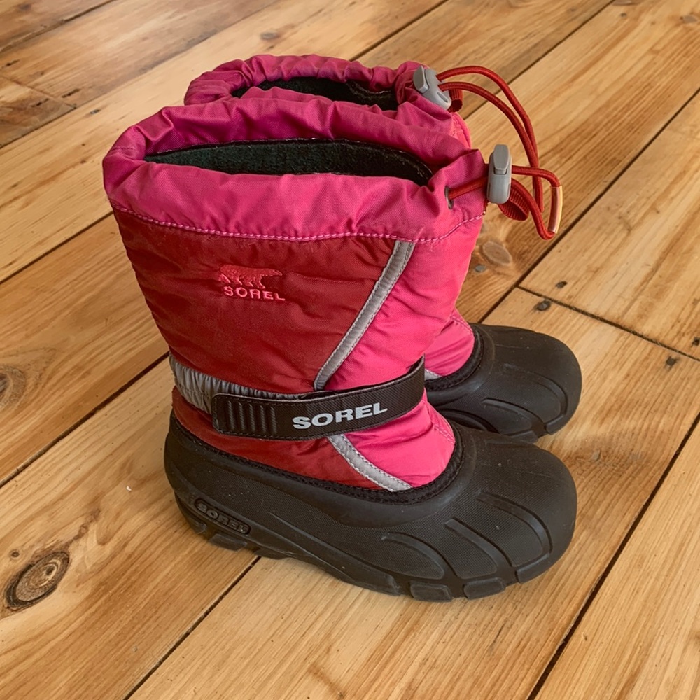 Sorel winter boots Girls 1